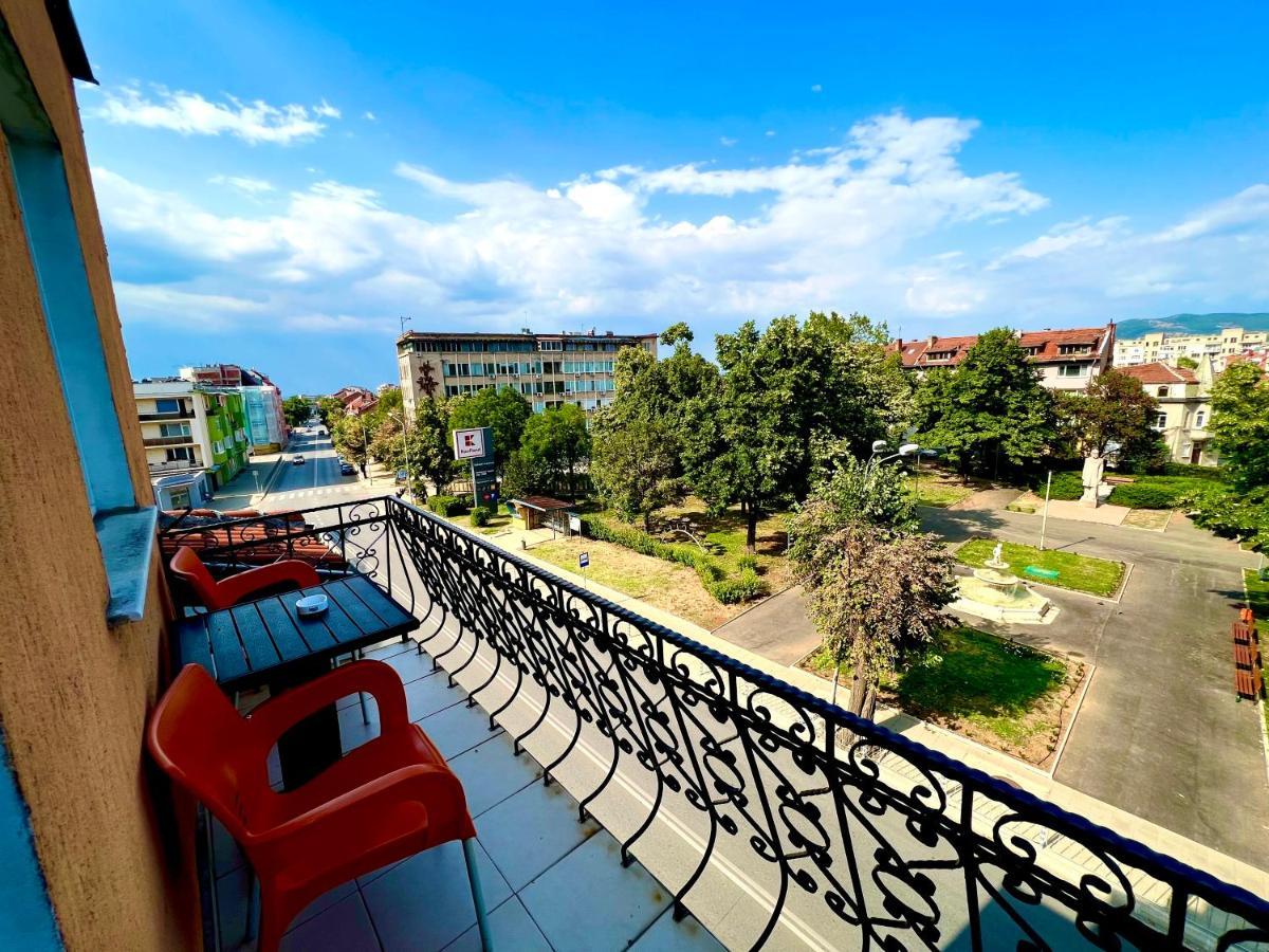 Hotel Maria Vratsa ภายนอก รูปภาพ