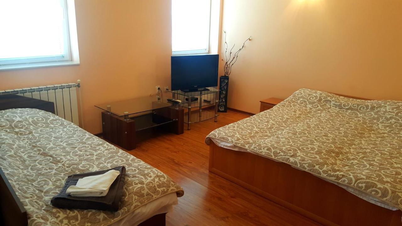 Hotel Maria Vratsa ภายนอก รูปภาพ