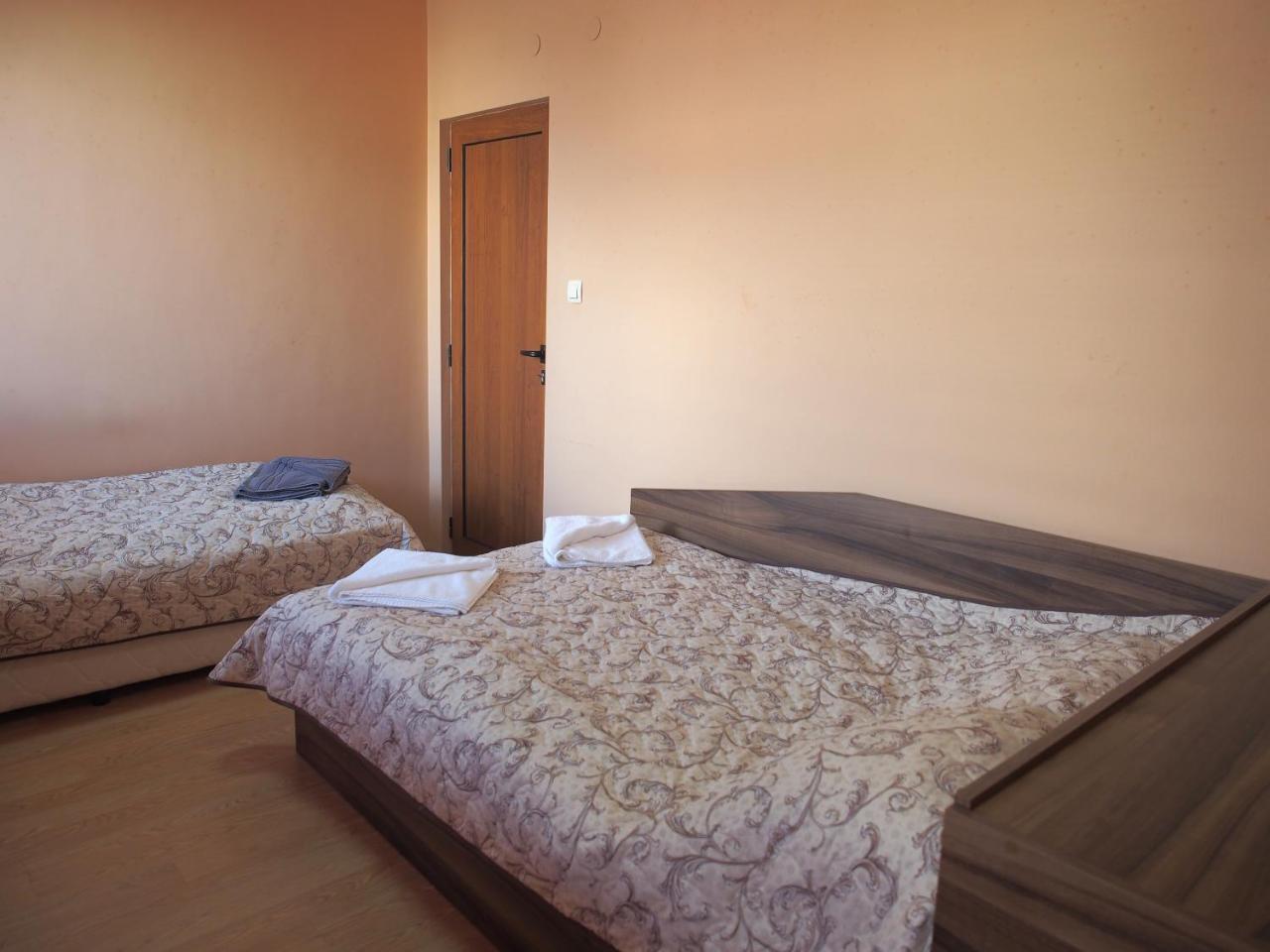 Hotel Maria Vratsa ภายนอก รูปภาพ
