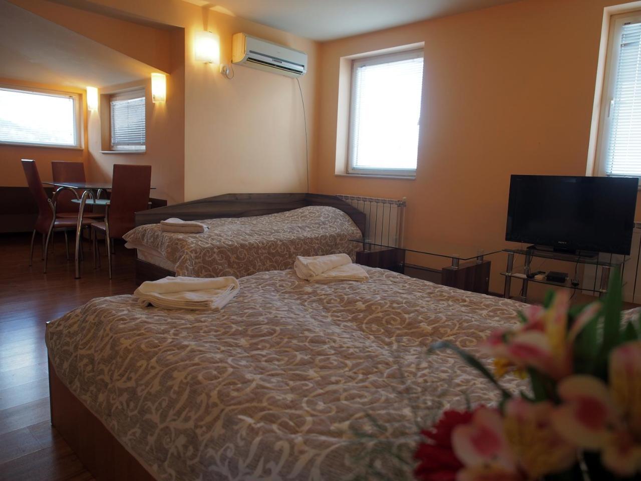 Hotel Maria Vratsa ภายนอก รูปภาพ